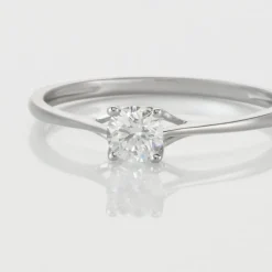 Bague Solitaire Or Blanc Solenia Diamant