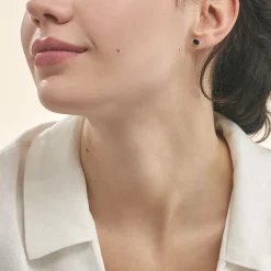 Marc Orian Bijoux Or|Bijoux Saphir > Boucles D'oreilles Puces Edy Serti Clos Or Jaune Saphir