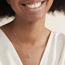Marc Orian Colliers|Colliers Avec Pierres > Collier Angelika Or Blanc Rubis Et Diamant