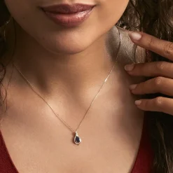 Marc Orian Colliers|Colliers Avec Pierres > Collier Or Jaune Angelika Saphir